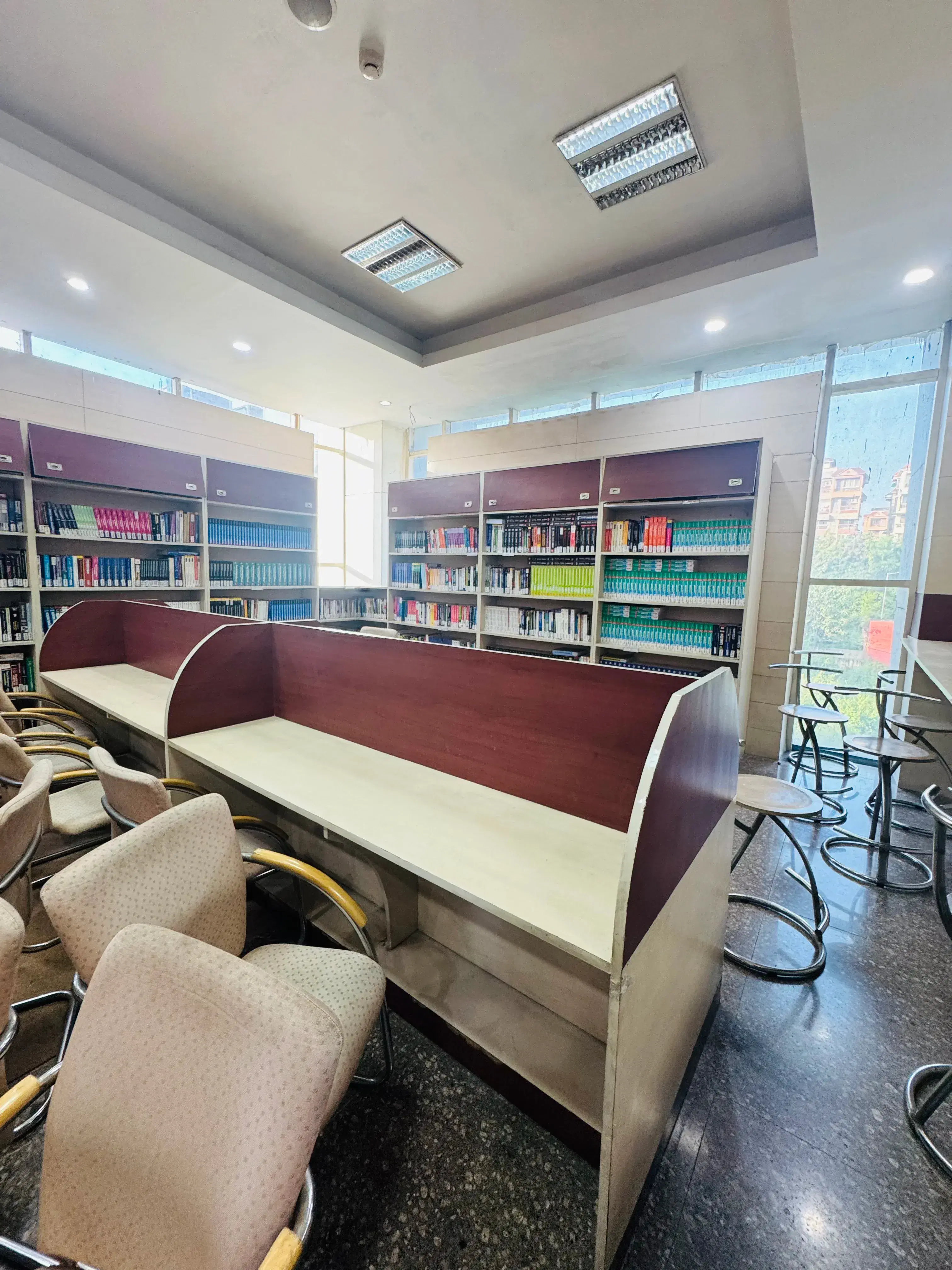 Fostiima Business School New Delhi Library photo 1